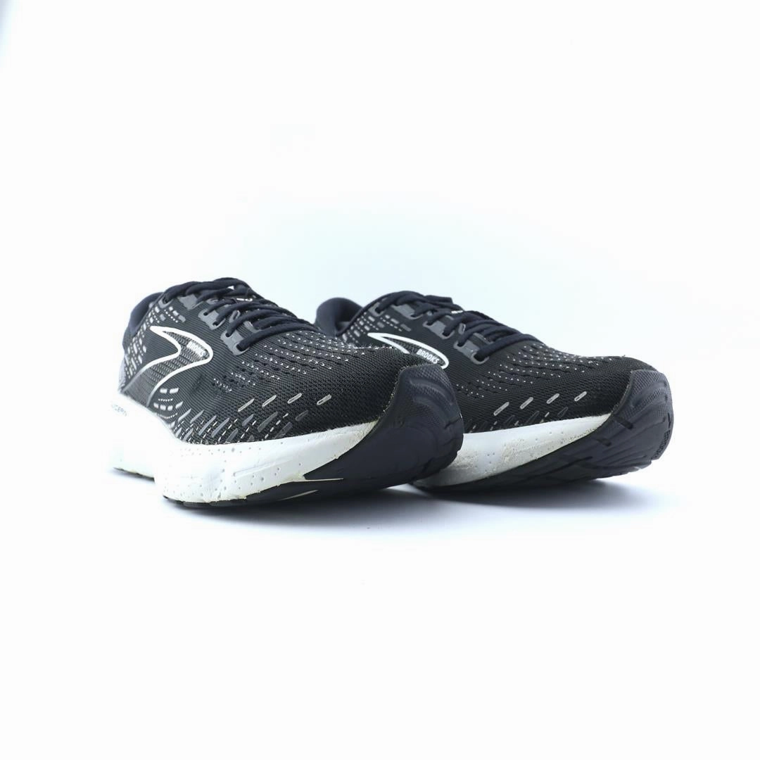 BROOKS GLYCERIN 20 performance running shoe visuals