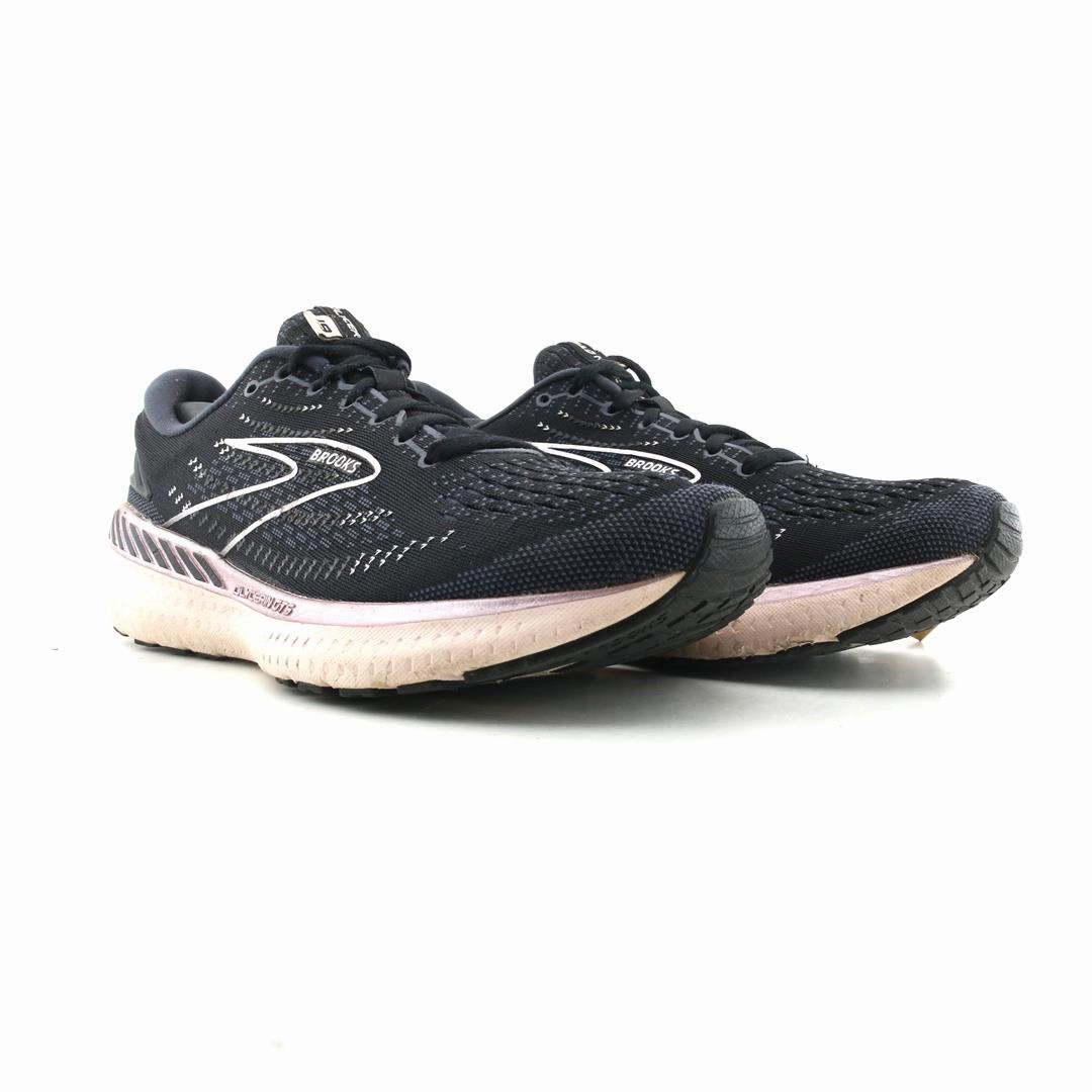 BROOKS GLYCERIN GTS 19 Brooks running shoe close-ups