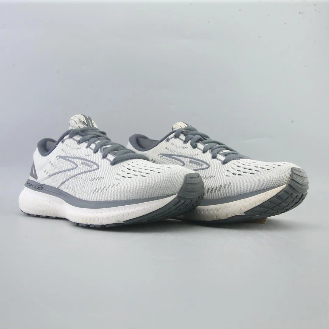 BROOKS GLYCERIN GTS 19 Brooks running shoe close-ups