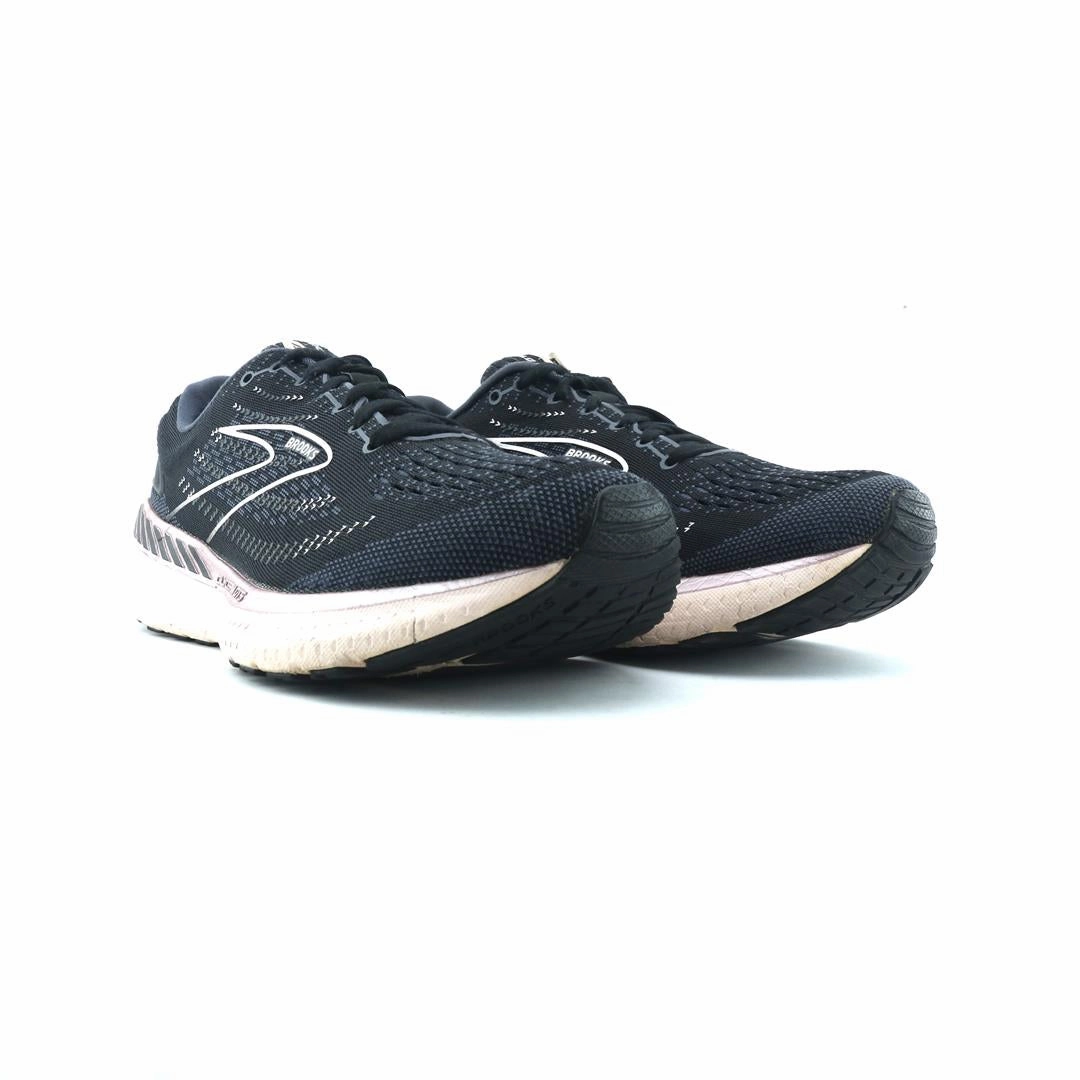 BROOKS GLYCERIN GTS 19 performance running shoe visuals