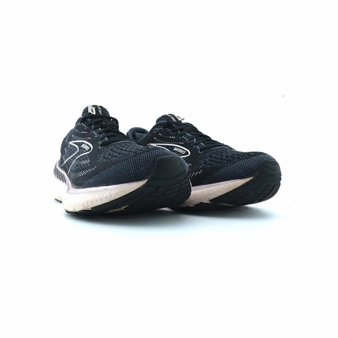 BROOKS GLYCERIN GTS 19 performance running shoe visuals