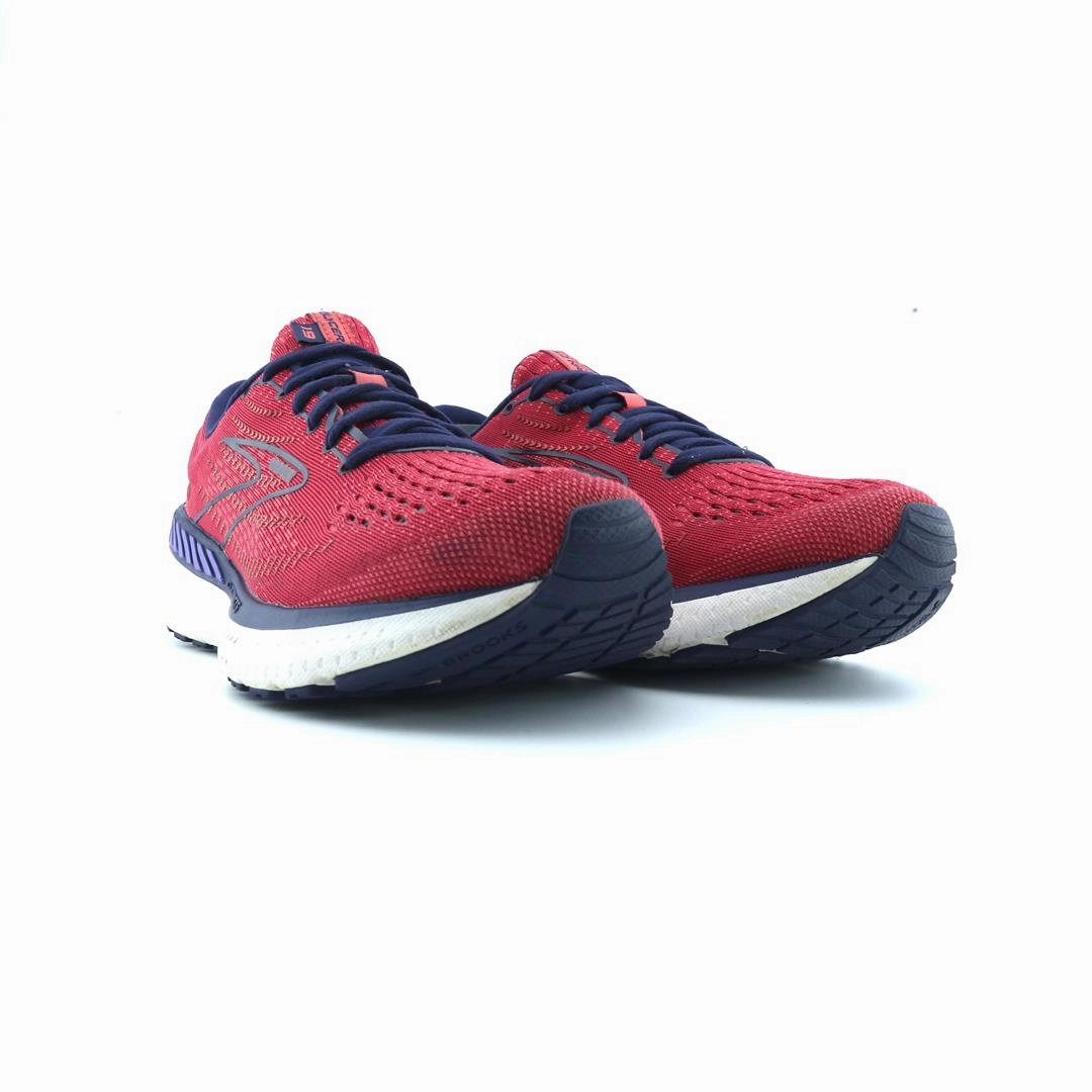 BROOKS GLYCERIN GTS 19 performance running shoe visuals