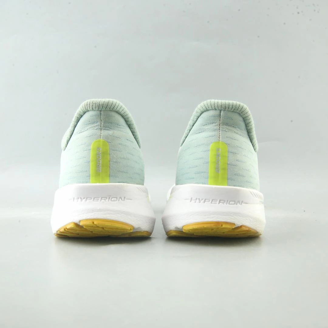 BROOKS HYPERION TEMPO I performance running shoe visuals