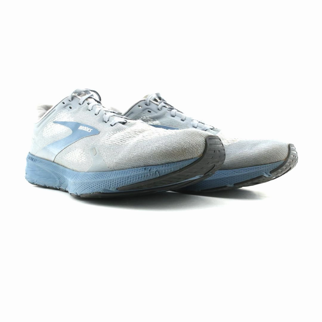 BROOKS LAUNCH 9 performance running shoe visuals