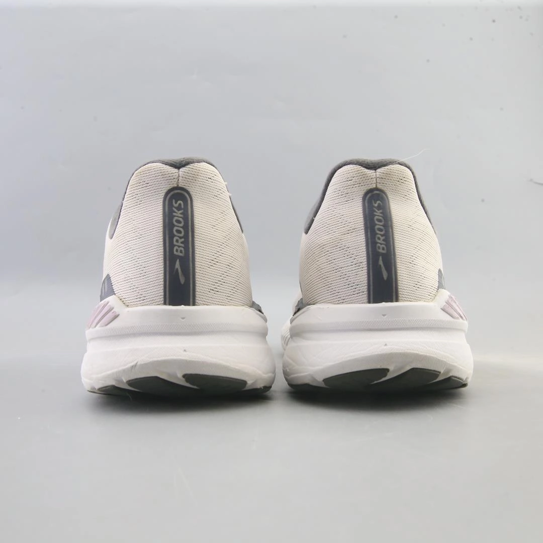 BROOKS LAUNCH GTS 9 Brooks running footwear shots
