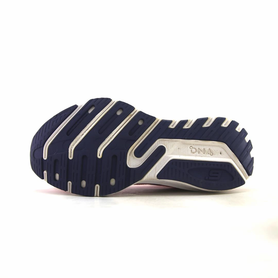 BROOKS LAUNCH GTS 9 Brooks running footwear shots