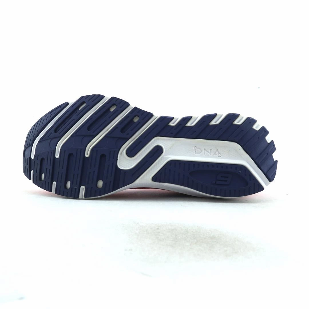 BROOKS LAUNCH GTS 9 Brooks trainer design images