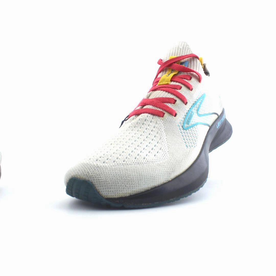 BROOKS LEVITATE STEALTHFIT 5 athletic Brooks shoe snapshots