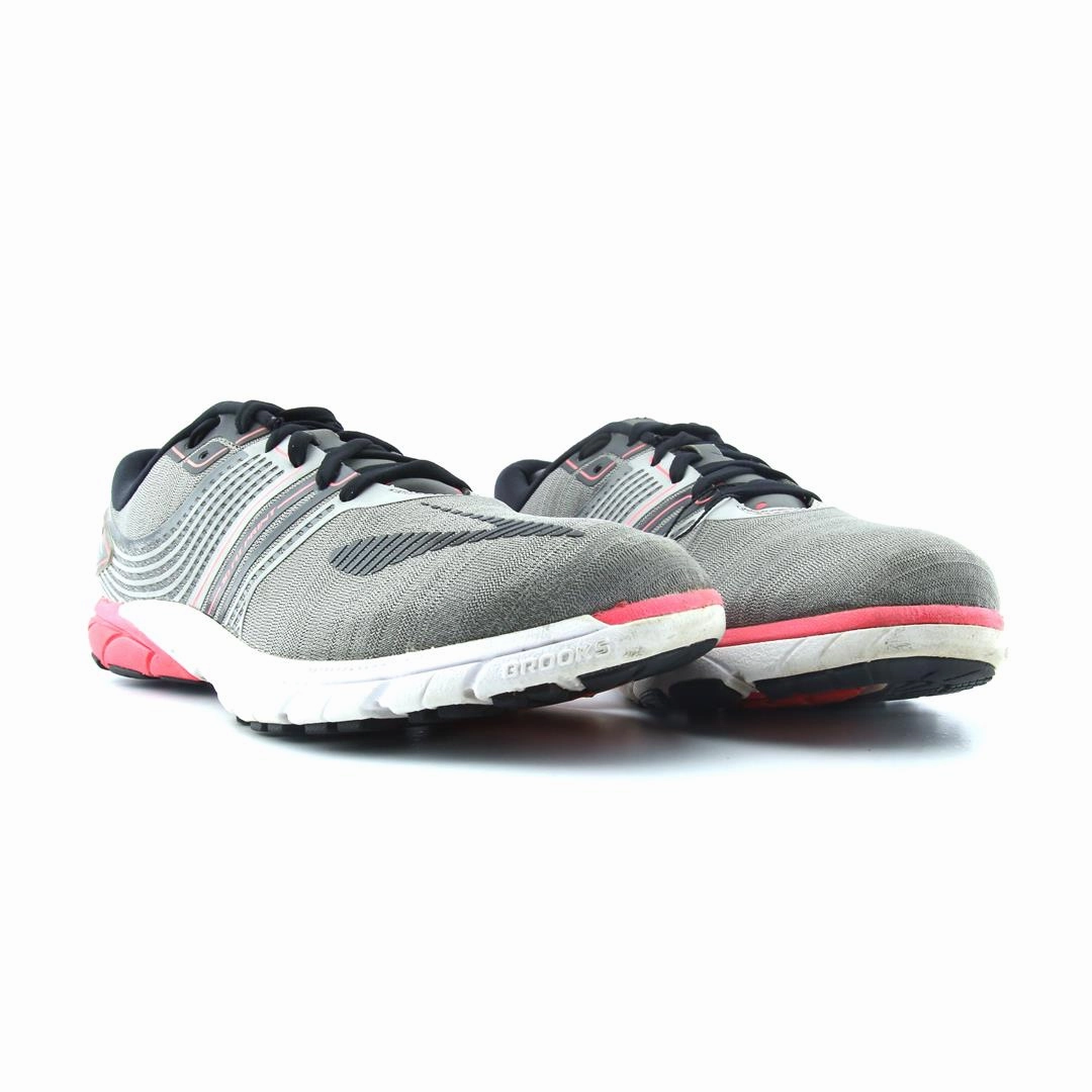 BROOKS PURE CADENCE 6 athletic Brooks shoe snapshots