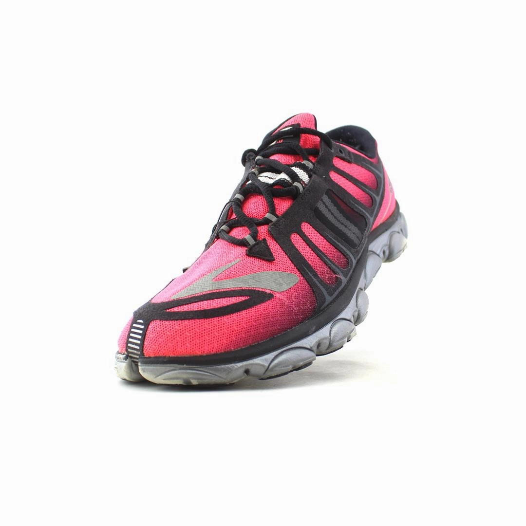 BROOKS PURE FLOW 2 Brooks running footwear shots