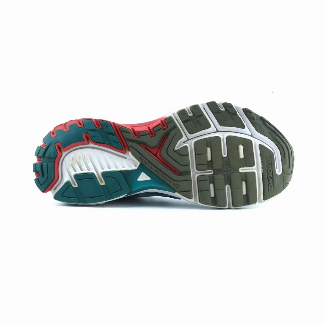 BROOKS RAVENNA 7 performance running shoe visuals