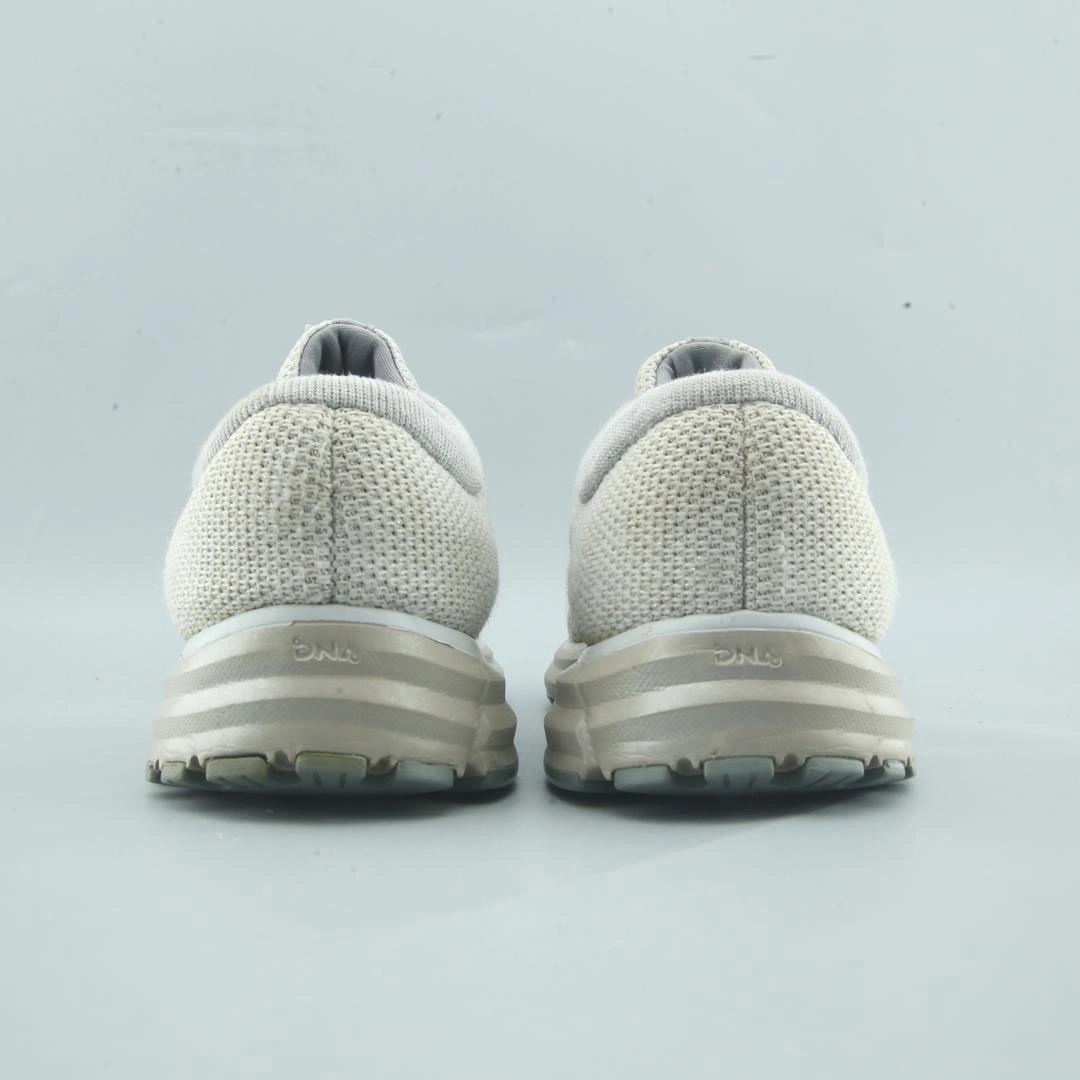 BROOKS REVEL 2 lightweight running shoe photos