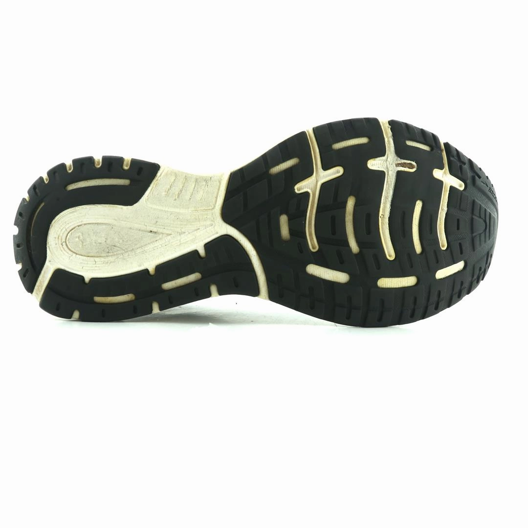 BROOKS REVEL 3 athletic Brooks shoe snapshots