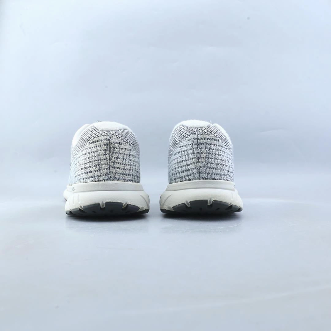 BROOKS REVEL 3 Brooks trainer design images