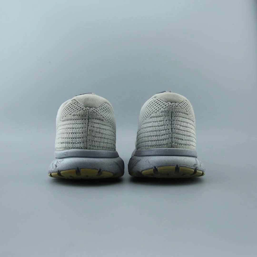 BROOKS REVEL 3 performance running shoe visuals