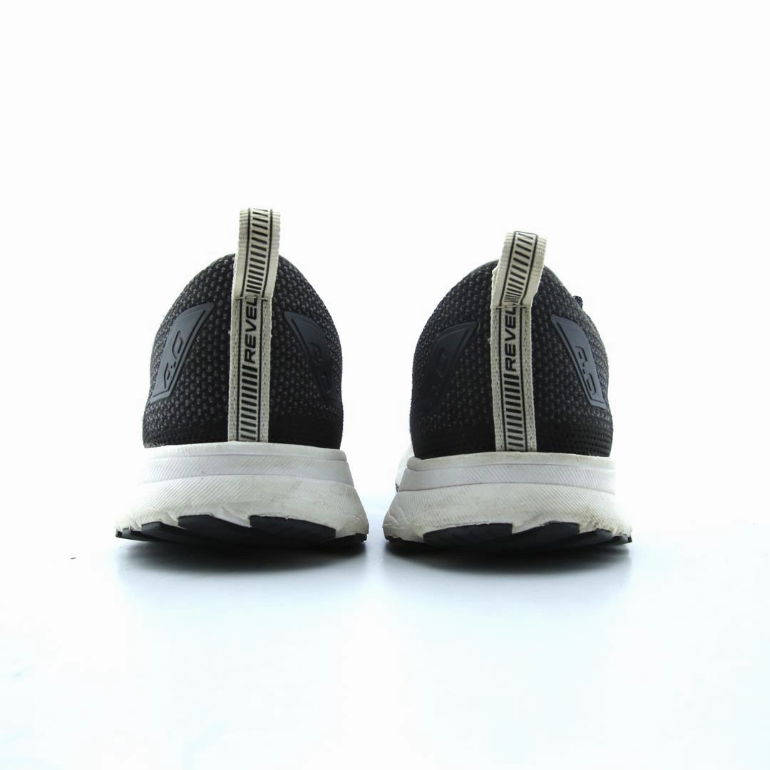 BROOKS REVEL 4 athletic Brooks shoe snapshots