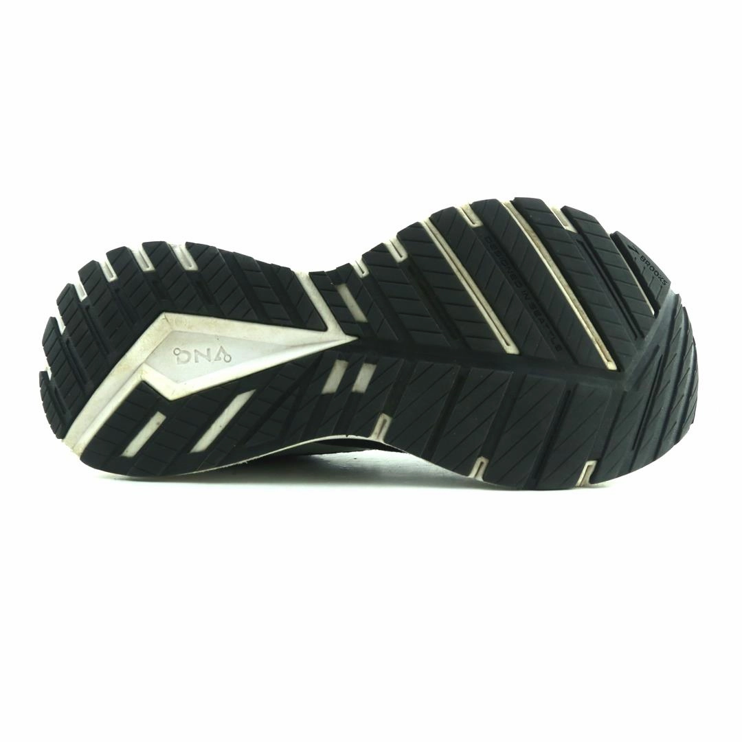 BROOKS REVEL 4 athletic Brooks shoe snapshots
