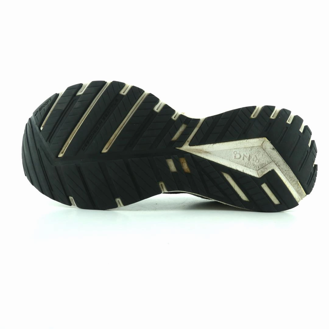 BROOKS REVEL 4 Brooks trainer design images