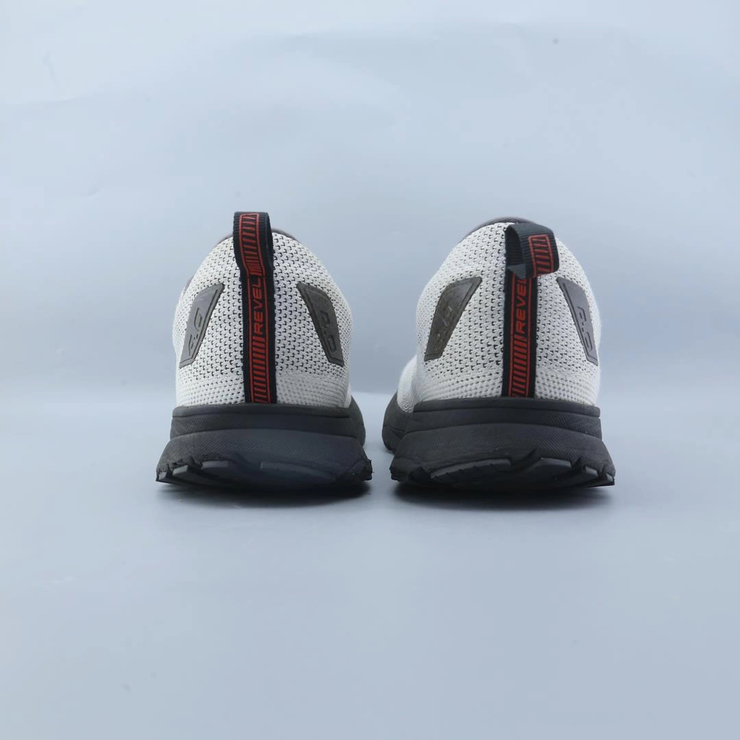BROOKS REVEL 4 Brooks trainer design images