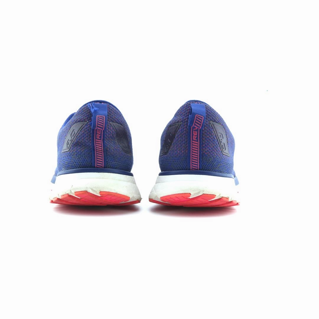 BROOKS REVEL 4 performance running shoe visuals