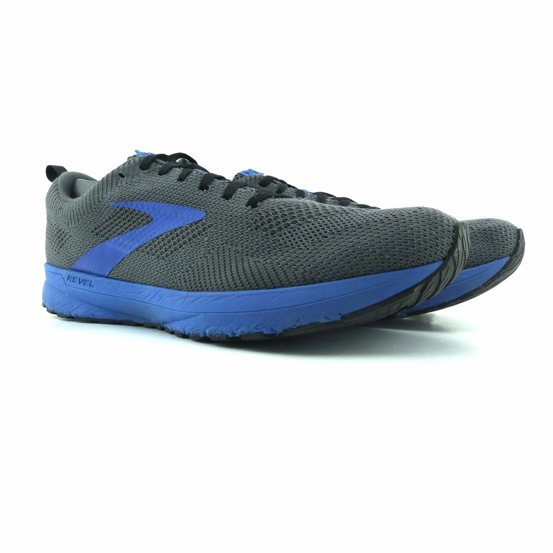 BROOKS REVEL 5 athletic Brooks shoe snapshots