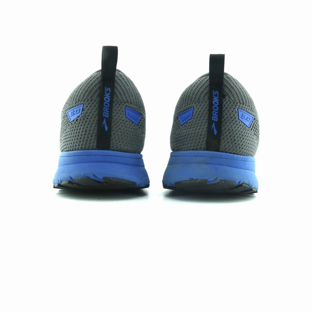 BROOKS REVEL 5 athletic Brooks shoe snapshots
