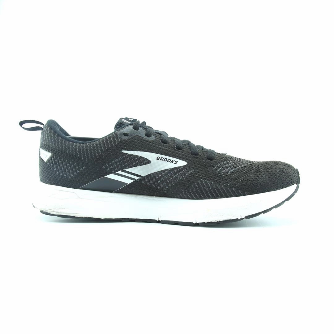 BROOKS REVEL 5 Brooks trainer design images