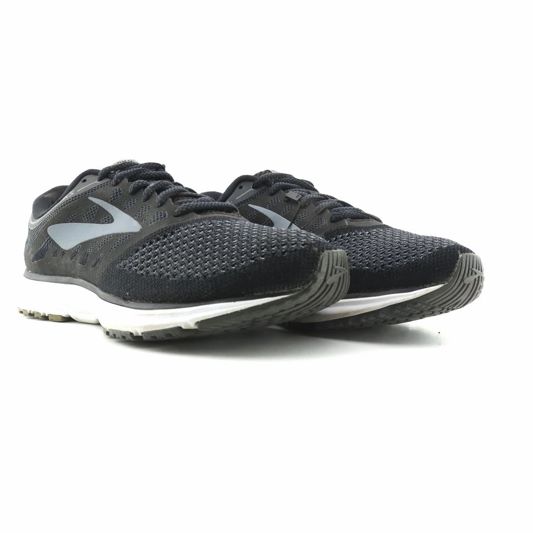 BROOKS REVEL athletic Brooks shoe snapshots