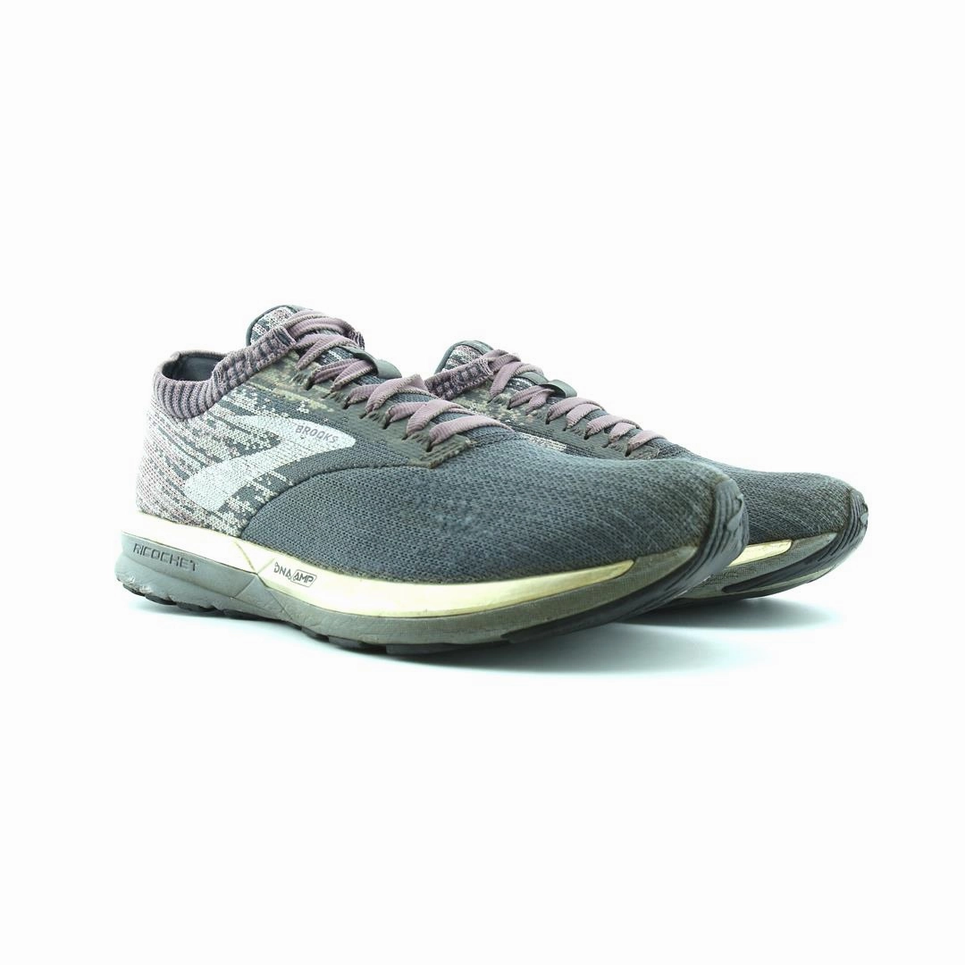 BROOKS RICOCHET Brooks trainer design images