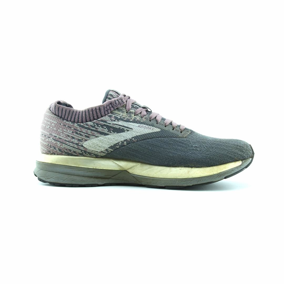 BROOKS RICOCHET Brooks trainer design images