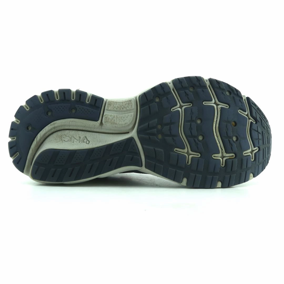 BROOKS TRACE 1 athletic Brooks shoe snapshots