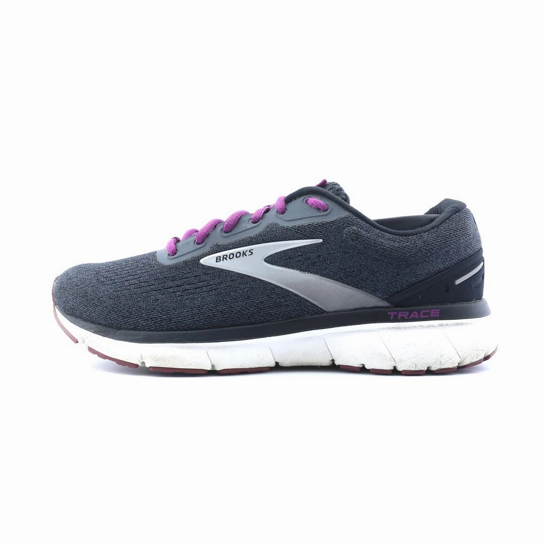 BROOKS TRACE 1 Brooks durable running sneaker designs