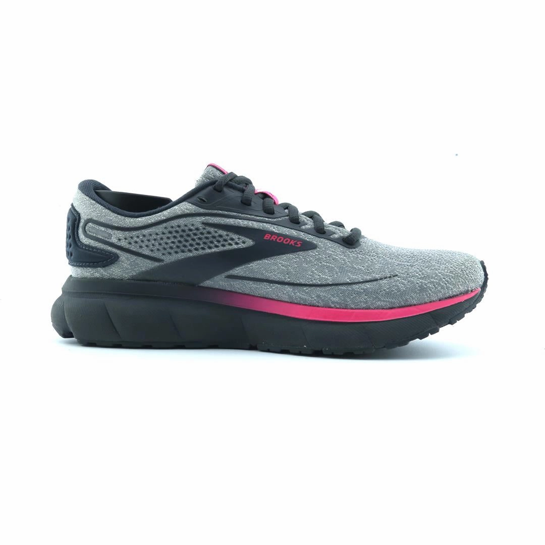BROOKS TRACE 2 performance running shoe visuals