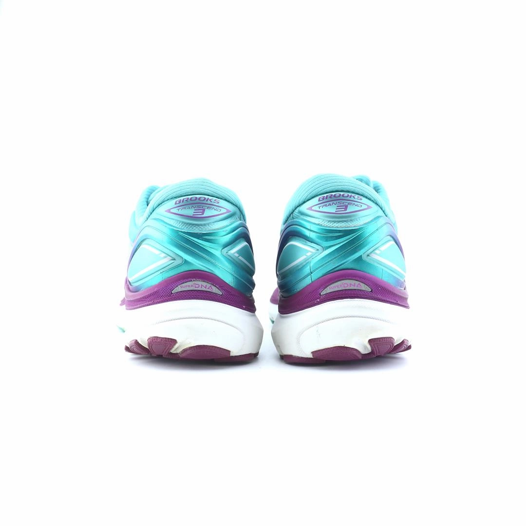 BROOKS TRANSCEND 3 performance running shoe visuals