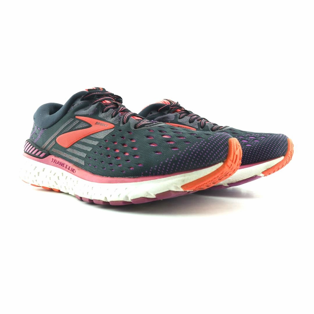 BROOKS TRANSCEND 6 athletic Brooks shoe snapshots