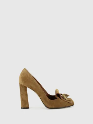 Camel Appliqus Shoes