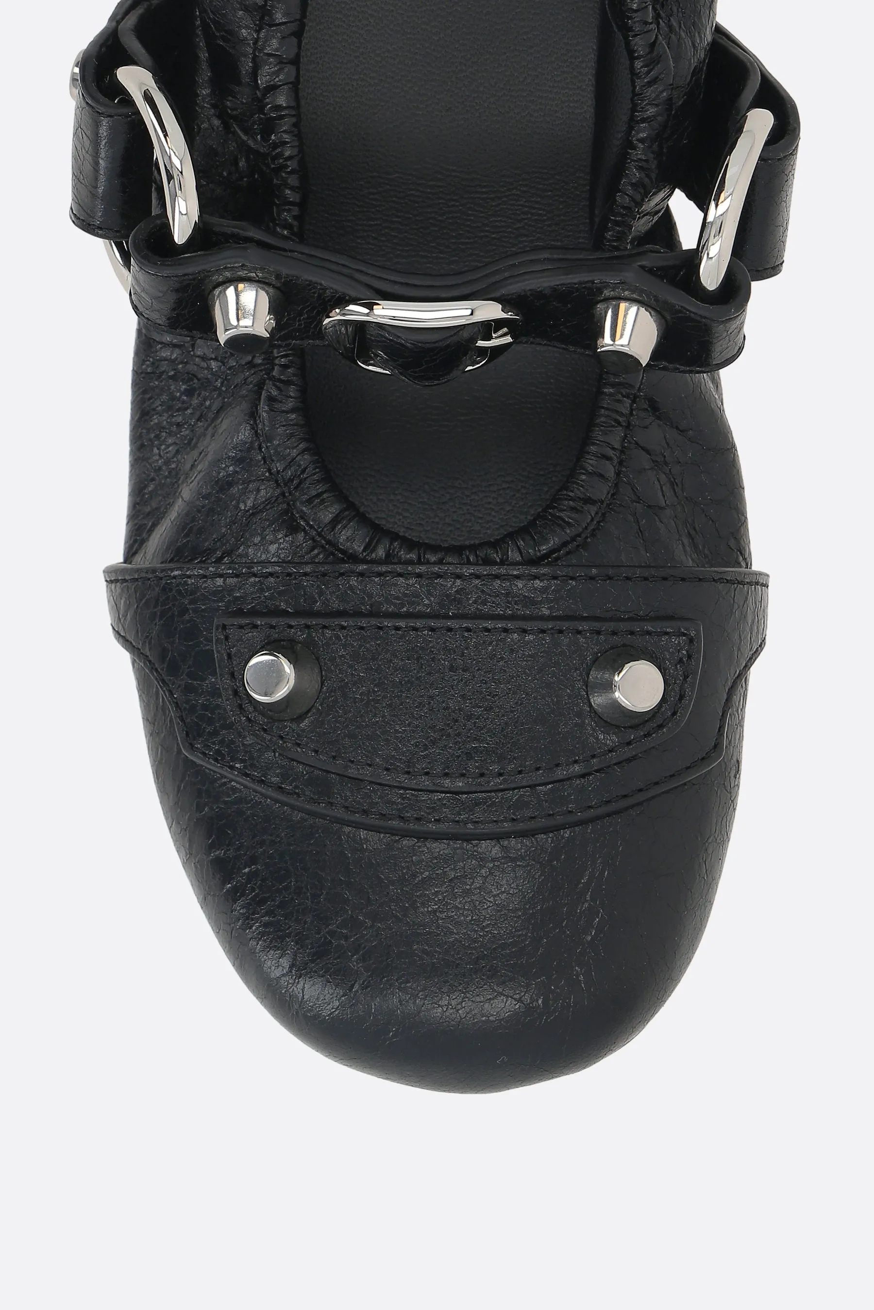 City flat in Arena leather