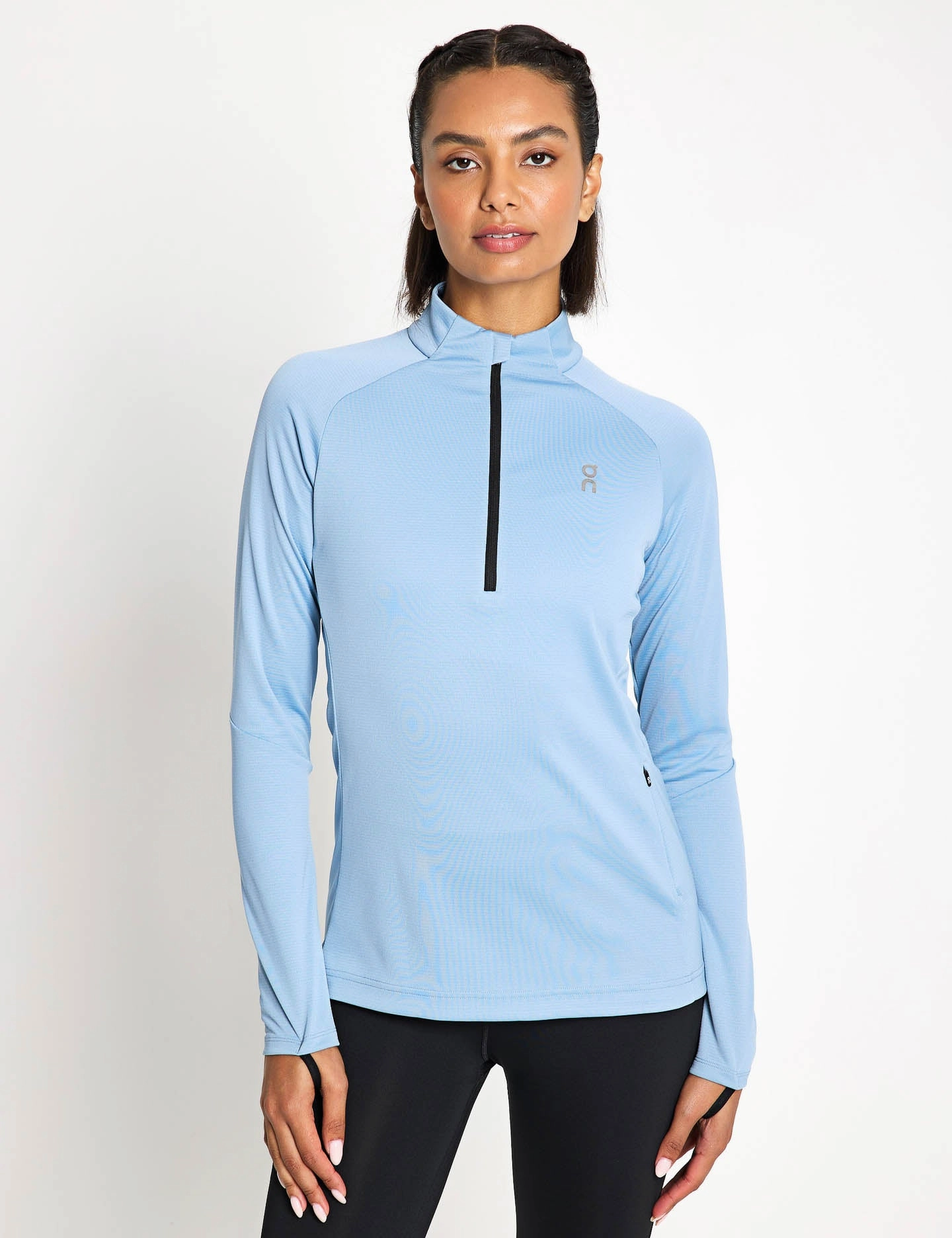 Climate Shirt - Chambray On athletic shoes with speedboard support