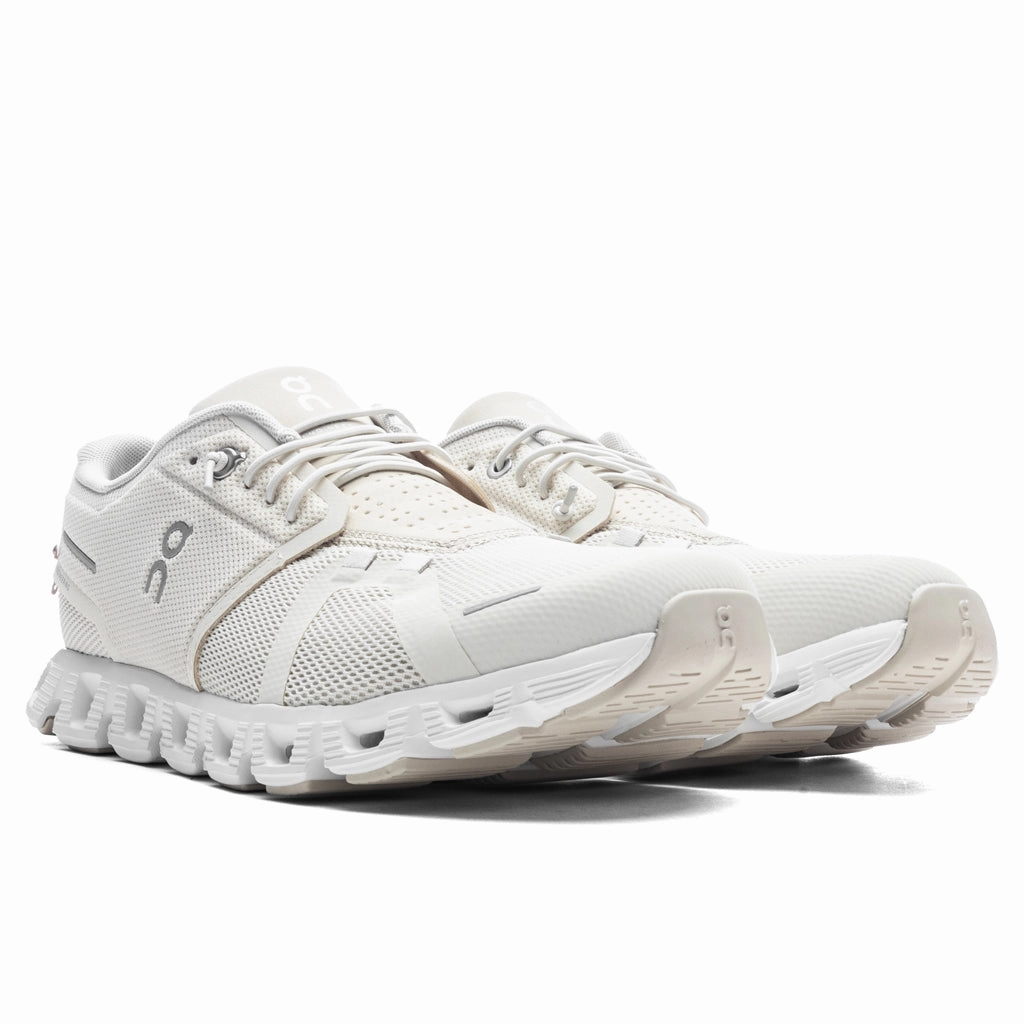 Cloud 5 - Cream/Sand On Cloud Cushion Running Shoes