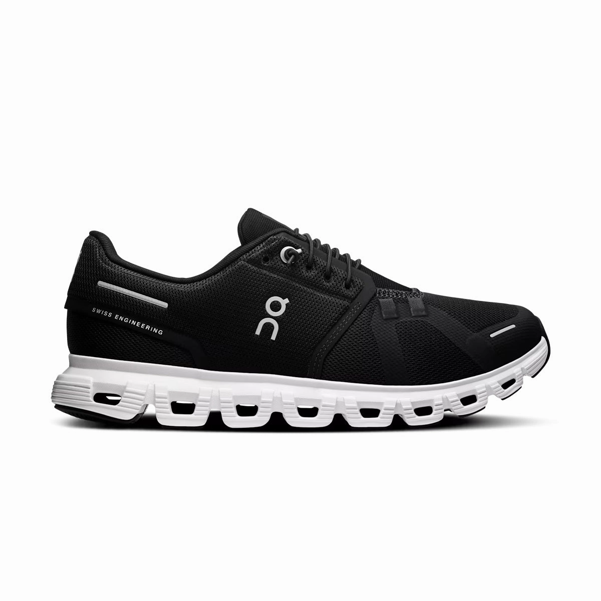 Cloud 6 'Black White' On versatile sneakers with engineered mesh