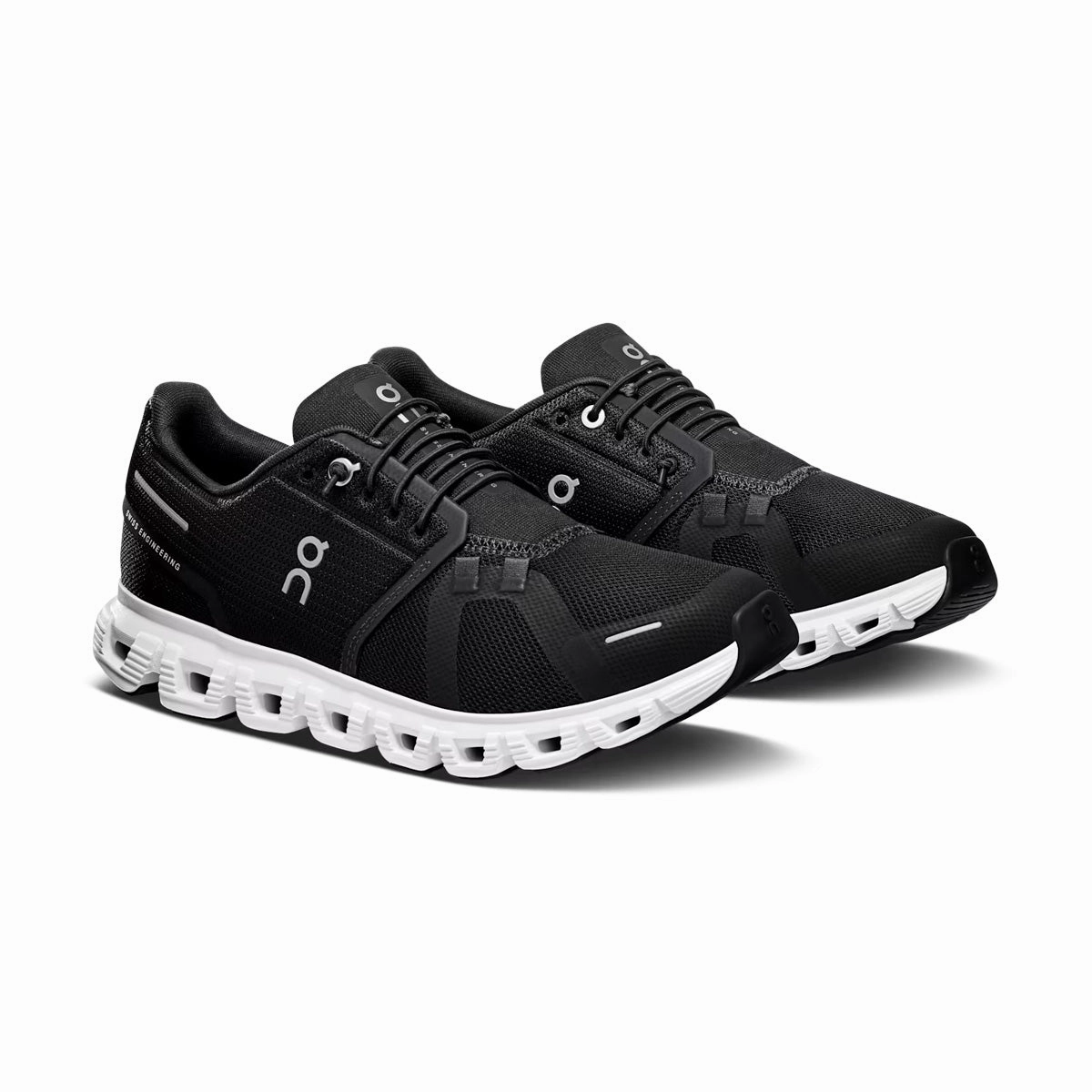 Cloud 6 'Black White' On versatile athletic shoe designs