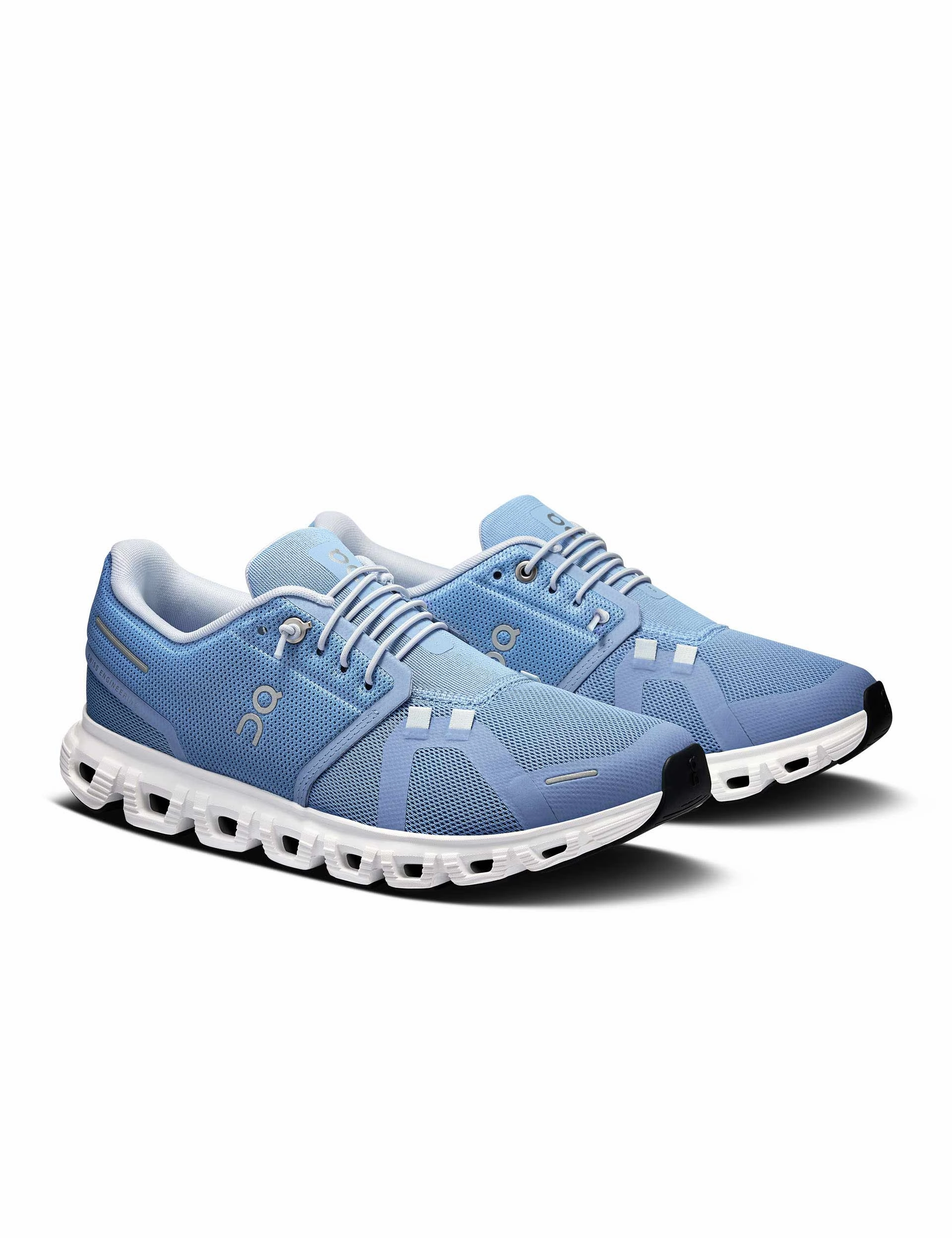 Cloud 6 - Chambray/White On versatile athletic shoe designs