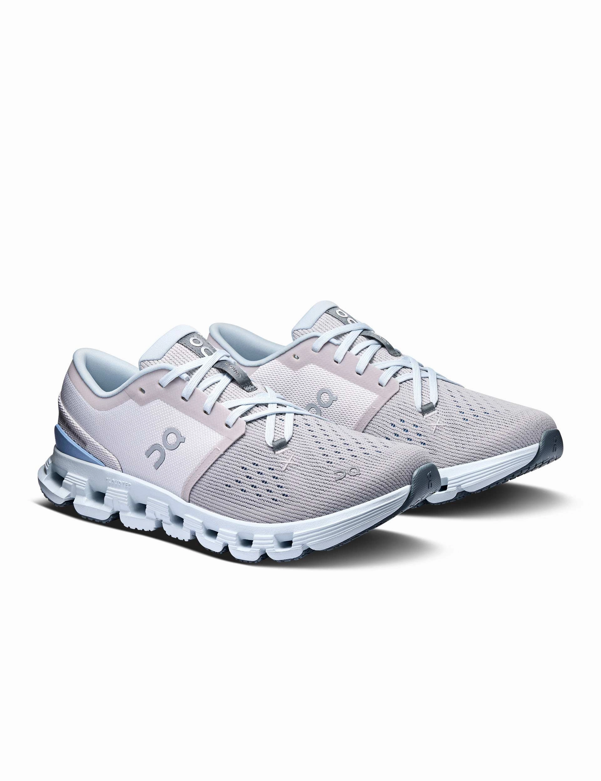 Cloud X 4 - Silver/Chambray On versatile athletic shoe designs