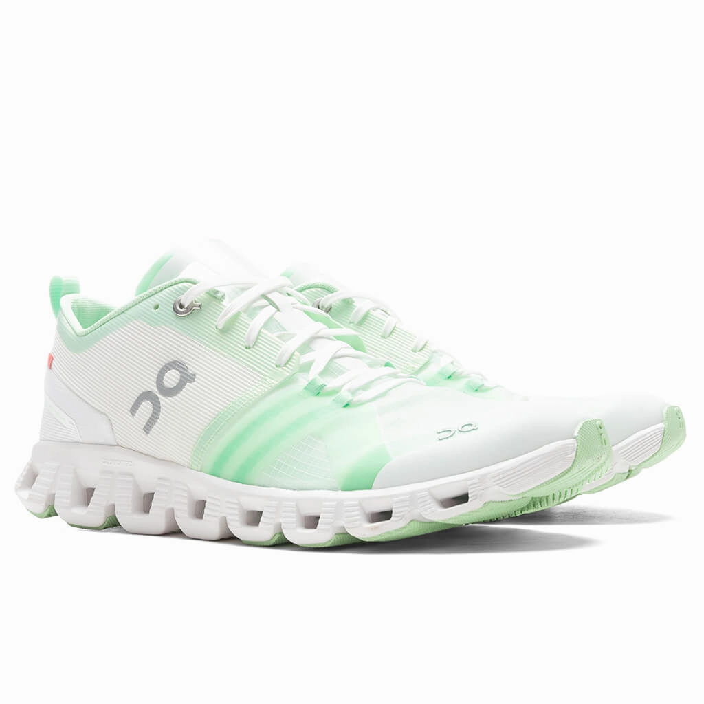 Cloud X Shift - White/Matcha On Cloud Cushion Running Shoes