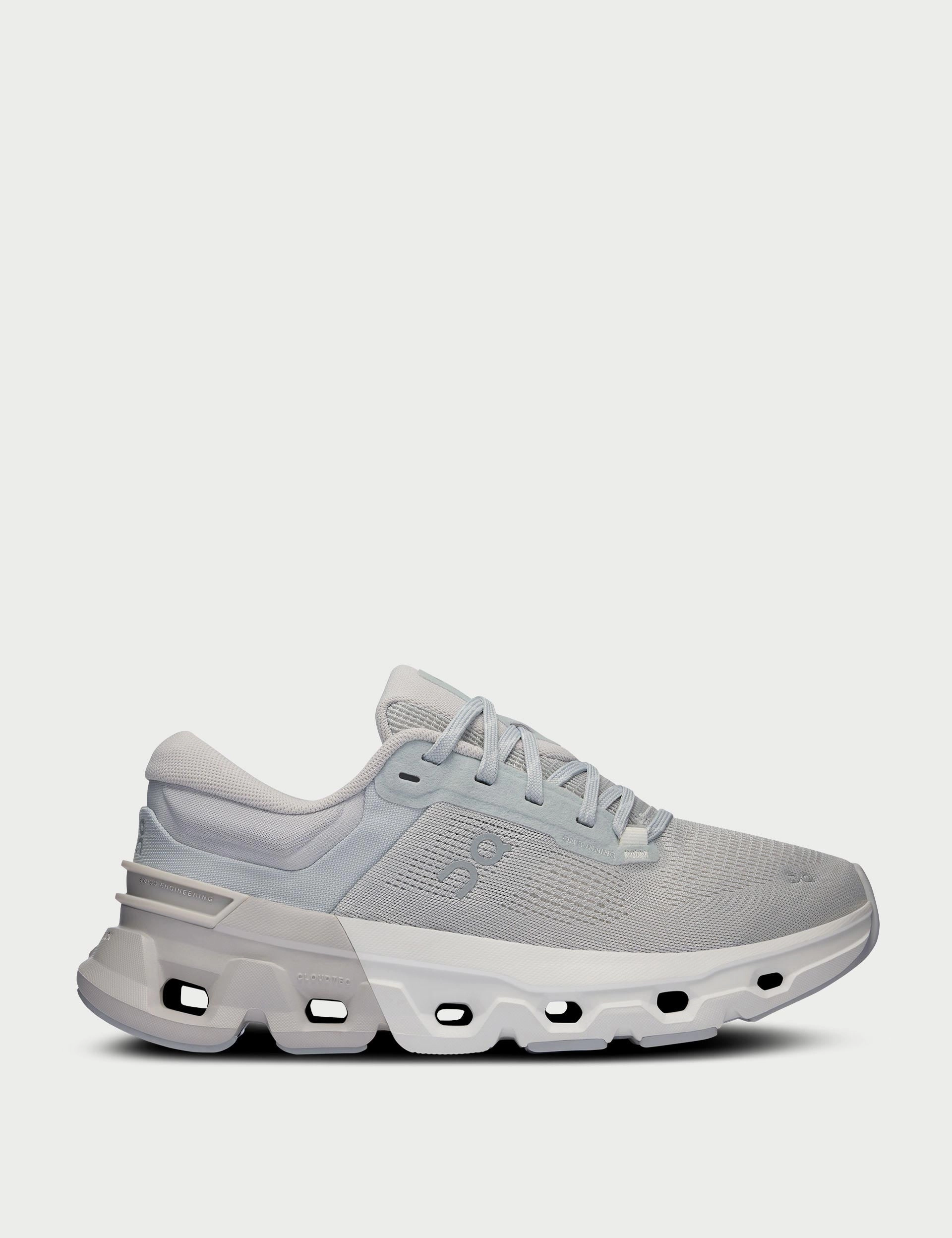 Cloudflyer 5 - Glacier/Wolf On athletic shoes with speedboard support