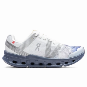 Cloudgo Suma - Frost/Metal On running shoes with cloud cushioning