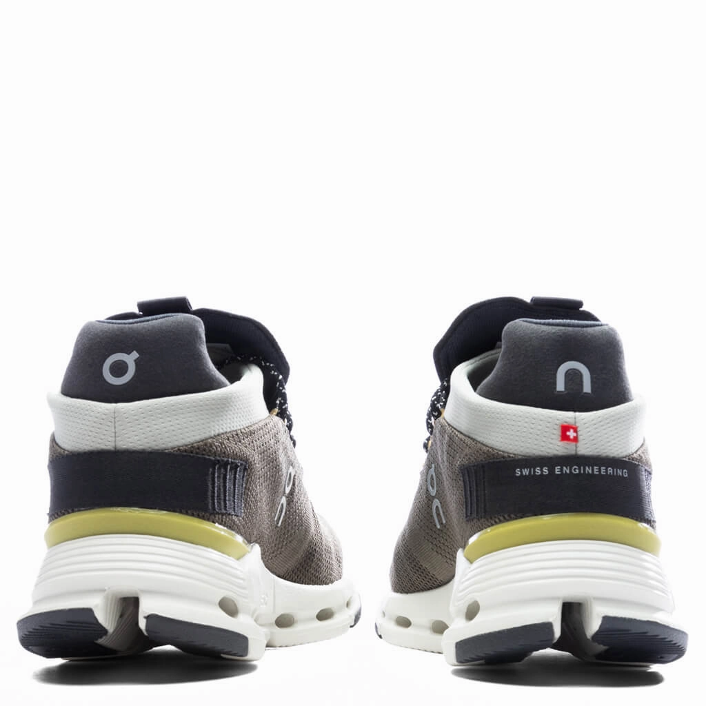 Cloudnova - Ivy/Eclipse On Cloud Cushion Running Shoes