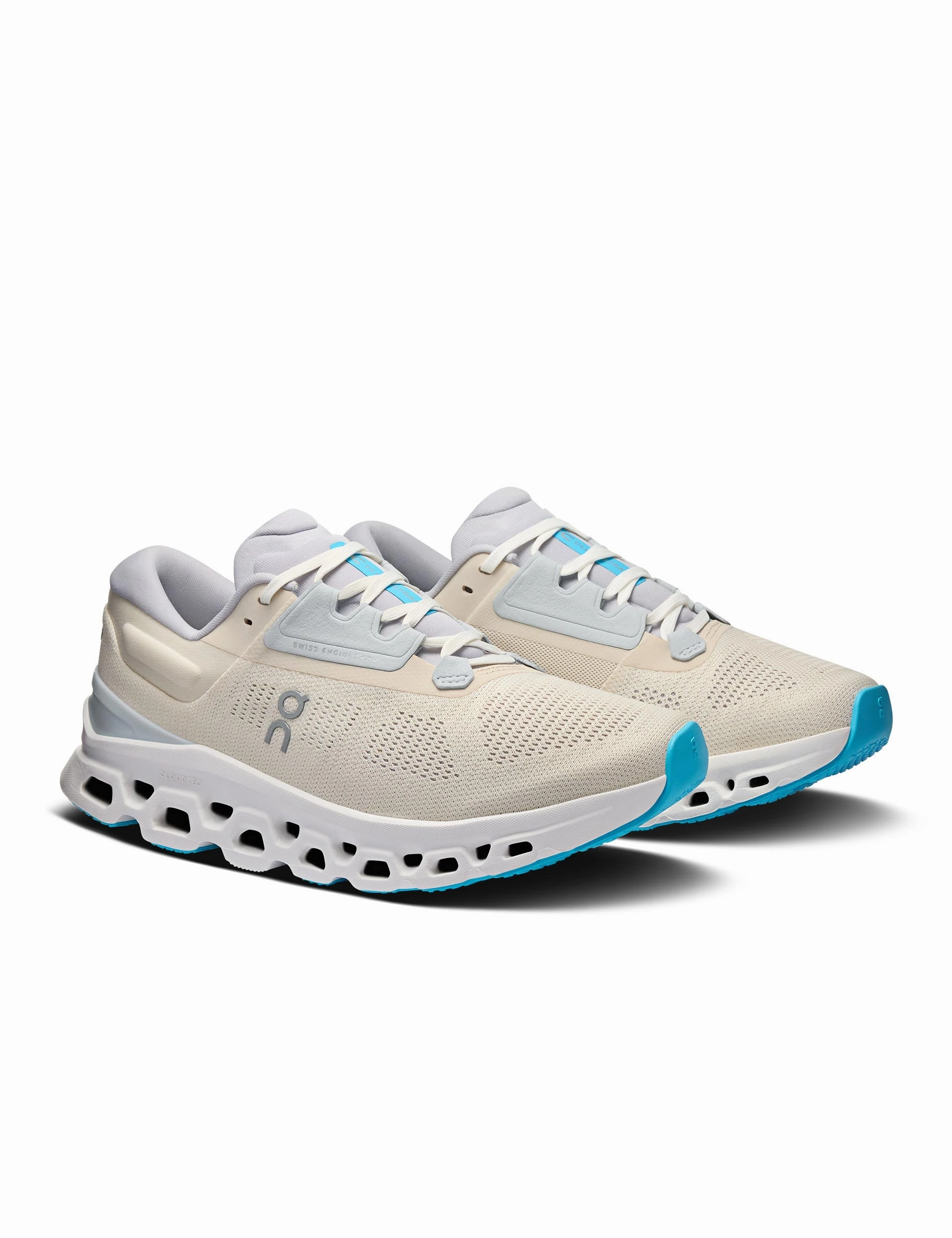 Cloudstratus 3 - Cream/Arctic On versatile athletic shoe designs