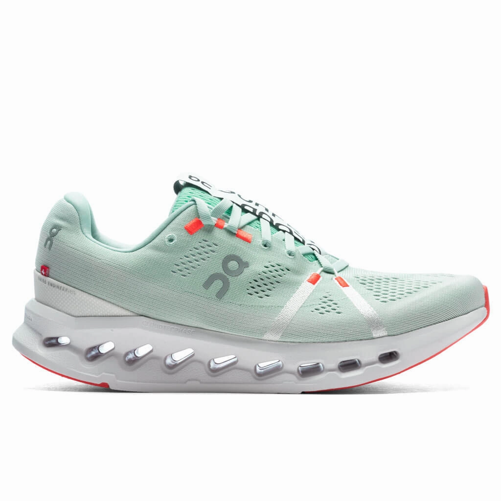 Cloudsurfer - Creek/White On running shoes with cloud cushioning