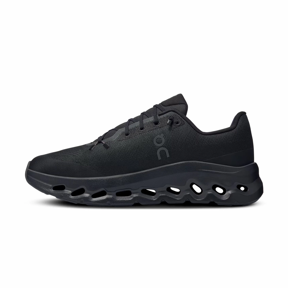 Cloudtilt 'Eclipse Black' On versatile athletic shoe designs